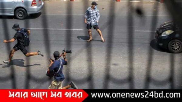 মিয়ানমারে ১০ সাংবাদিক আটক