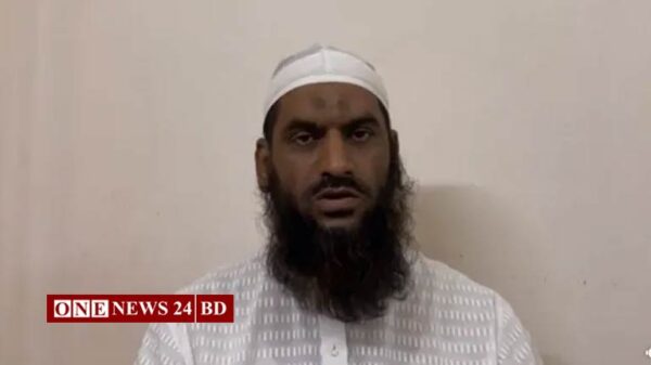 ফেসবুক লাইভের ভিডিও সরালেন মামুনুল হক