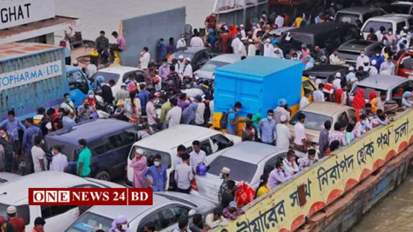ঈদে বাড়ি ফেরা মানুষদের জন্য সুখবর: ফেরি চলাচলের অনুমতি