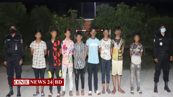 রাজধানীতে ‘কিশোর গ্যাংয়ের’ ১১ সদস্য আটক