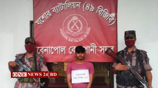 বেনাপোলে বিপুল পরিমাণ আন্তর্জাতিক কলিং কার্ড সহ আটক ১