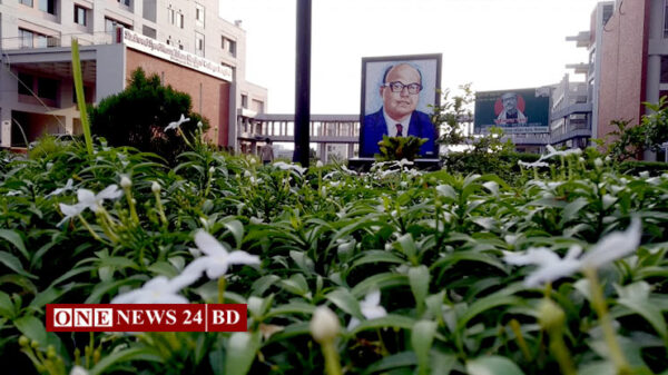 ক্লিনার পোষ্টে চাকরি করছে উচ্চ-শিক্ষিত ও ভিআইপিদের স্বজনরা! সেবার মান নিয়েও প্রশ্ন