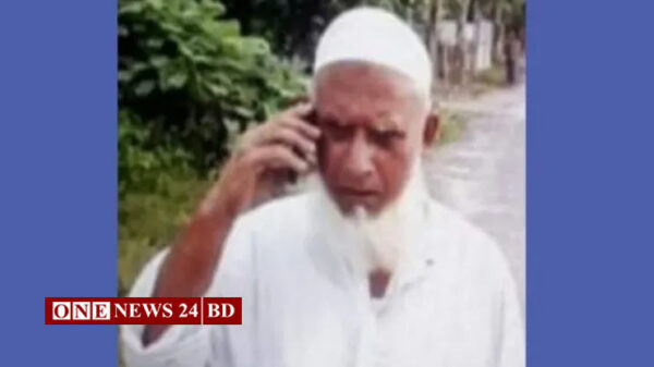 জুম্মা’র নামাজ পড়ার সময় মারা গেল মসজিদের ইমাম