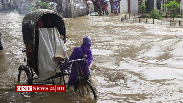 বৃষ্টির পানিতে ফের ডুবল চট্টগ্রাম