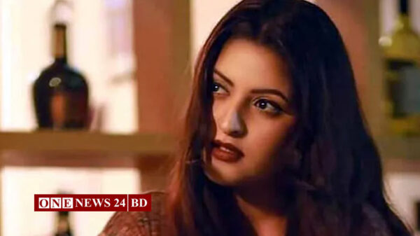 মশার কামড়ে সারা রাত ঘুমাতে পারি না: কারা কর্মকর্তাকে পরীমণি