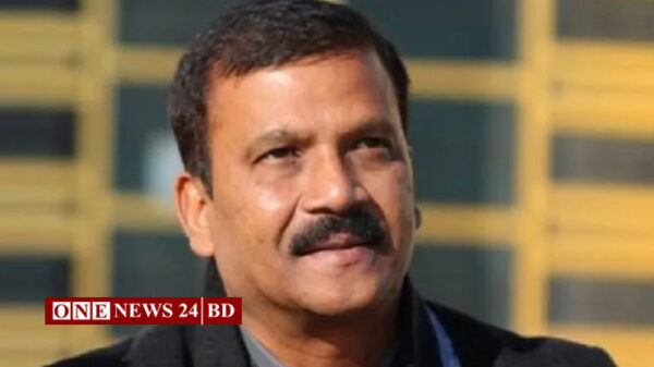 আসিফ নজরুলের ফেসবুক স্ট্যাটাস নিয়ে সমালোচনার ঝড়