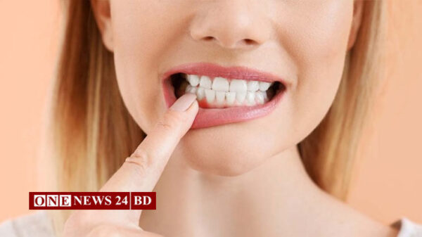 দাঁত দিয়ে রক্ত পড়া বন্ধে যা করবেন