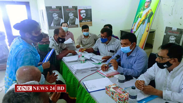 নওগাঁর রাণীনগরে মুক্তিযোদ্ধাদেও পুন: যাচাই-বাছাই অনুষ্ঠিত! তালিকায় সদ্য সাবেক কমান্ডার