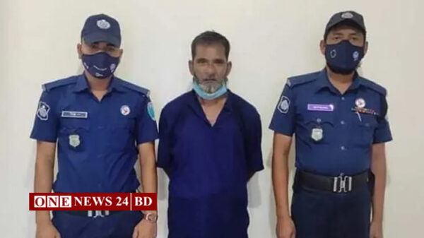 ২৬ বছর পর পুলিশের হাতে ধরা