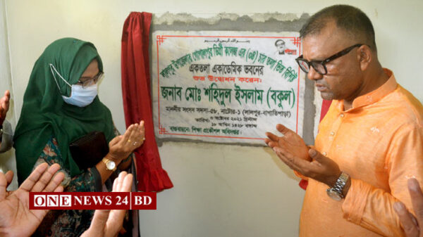 সাম্প্রদায়িকতার বিরুদ্ধে শিক্ষার্থীদের সজাগ থাকতে হবে