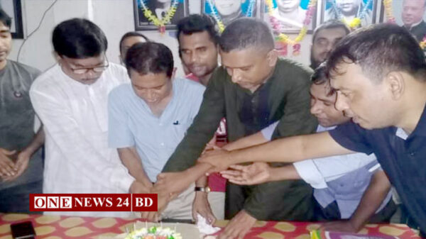 সিরাজগঞ্জের সলঙ্গায় জাতীয় শ্রমিক লীগের ৫২ তম প্রতিষ্ঠা বার্ষিকী পালিত