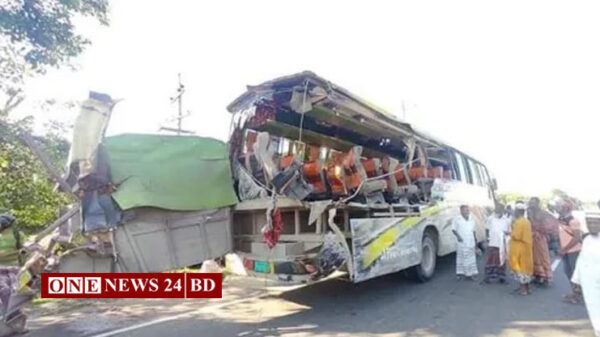 ময়মনসিংহে সড়ক দুর্ঘটনায় ৬ জনের প্রাণহানি