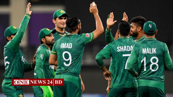 আসিফের ‘ক্যামিও’ ইনিংসে পাকিস্তানের টানা জয়