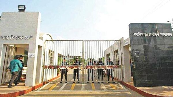 কাশিমপুর কারাগারে দুদকের অভিযান