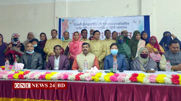 নিকলীতে নবনির্বাচিত ইউপি চেয়ারম্যান ও সদস্যদের শপথ গ্রহণ
