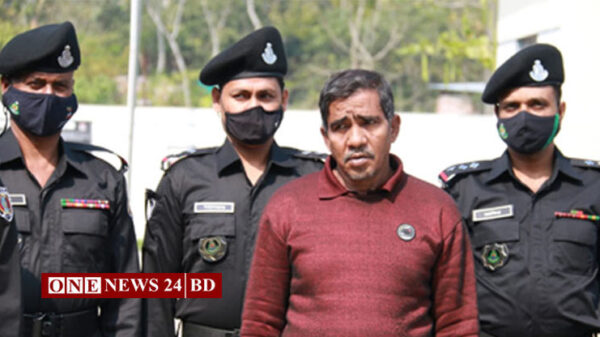 অস্ত্র ও বোমা তৈরির সরঞ্জামসহ শীর্ষ সন্ত্রাসী আটক