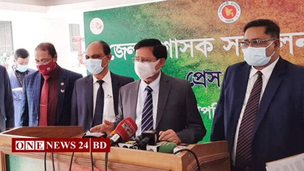 পলিথিন ব্যবহার বন্ধে আদালত পরিচালনার নির্দেশ