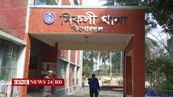 নিকলীতে ৬ জুয়াড়ি গ্রেপ্তার