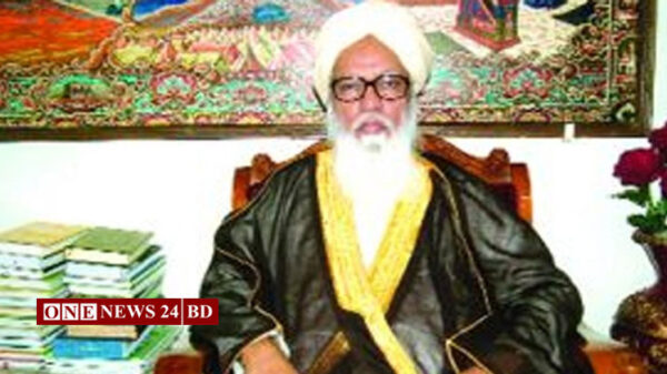বায়তুল মোকাররমের খতিব মাওলানা সালাহউদ্দিনের ইন্তেকাল
