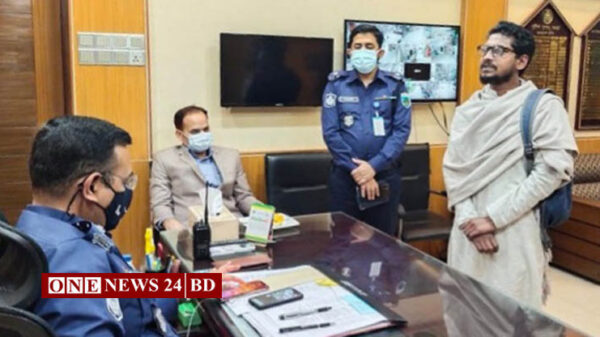 চাকরি পাচ্ছেন ‘ভাতের বিনিময়ে পড়াতে চাওয়া’ সেই যুবক