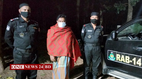 কিশোরগঞ্জে ৪০ বোতন ফেন্সিডিল’সহ মাদক ব্যবসায়ী আটক