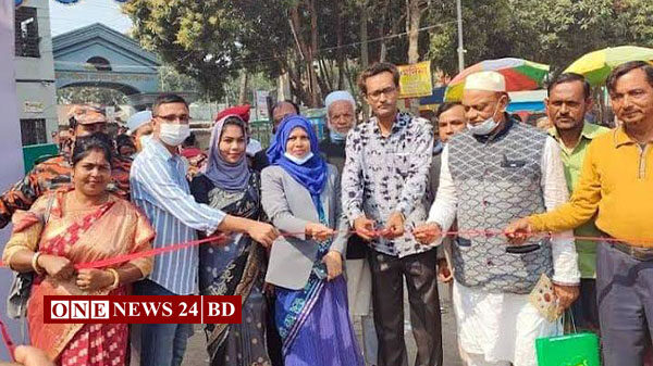 হোসেনপুরে প্রাণিসম্পদ প্রদর্শনী’র উদ্বোধন