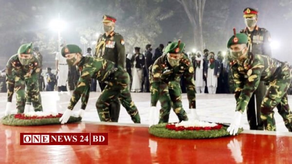 ভাষা শহীদদের প্রতি রাষ্ট্রপতি-প্রধানমন্ত্রীর শ্রদ্ধা