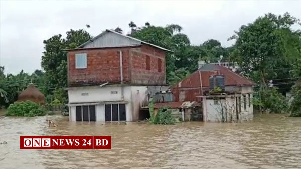 হাওড়ার পানি বিপৎসীমার ওপরে, বন্যায় ভাসছে ত্রিপুরা