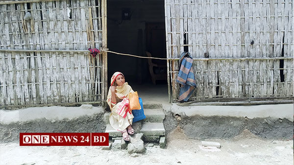 ঘরদরজা বন্ধ করে সবাই পলাতক; বারান্দা ও উঠানে দিন কাটছে নববধূ