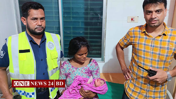 পাগলীর কোলে ফুটফুটে শিশু
