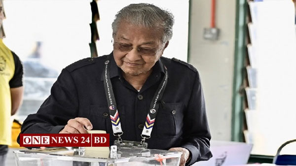 ৫৩ বছরে প্রথম হার মাহাথিরের, ঝুলন্ত পার্লামেন্টের পথে মালয়েশিয়া