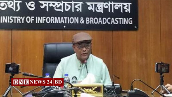 হিরো আলমকে অভিনন্দন জানালেন তথ্যমন্ত্রী
