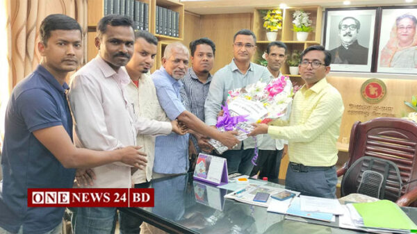 হোসেনপুরে নবাগত ইউএনও'র সাথে সাংবাদিকদের মতবিনিময়