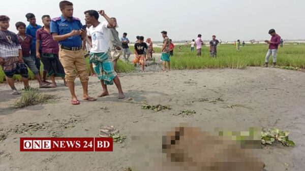 যমুনা নদী থেকে কিশোরের বস্তাবন্দী মরদেহ উদ্ধার