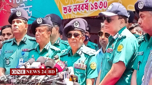 জঙ্গি নয়, আতঙ্ক ছড়াতে তৃতীয় কোনো ব্যক্তি চিরকুট দিয়েছে