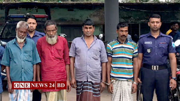 পাকুন্দিয়ায় চার জুয়াড়ি গ্রেফতার