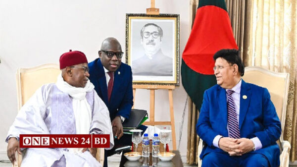 রোহিঙ্গা গণহত্যা মামলা পরিচালনায় ওআইসি সদস্যদের অর্থ দেয়ার আহ্বান