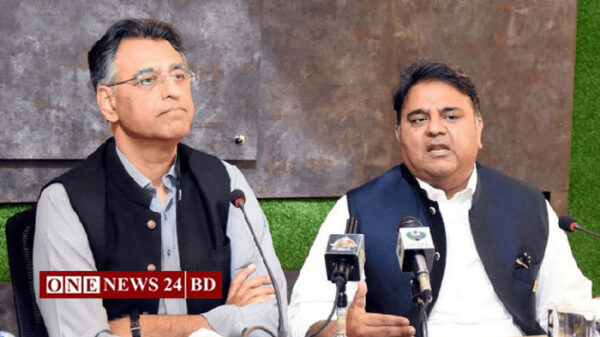 ইমরান খানের দল থেকে নেতাদের পদত্যাগের হিড়িক