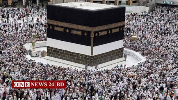 লাল তালিকার ঝুঁকি কাটলো, ভিসা হয়েছে ৮৫ ভাগ হজযাত্রীর
