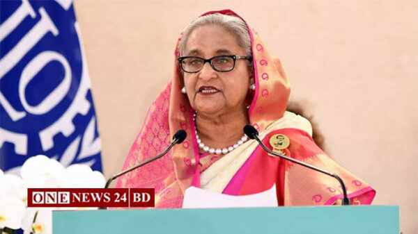 ডিজিটাল ডিভাইসের মাধ্যমে সবাইকে শিক্ষা গ্রহণের আহ্বান প্রধানমন্ত্রীর