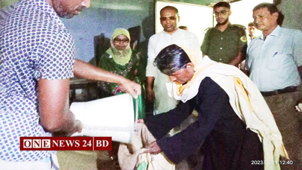 তাড়াইলে ভিজিএফ’র চাল পাচ্ছে ২৪ হাজার ৪৫৩টি পরিবার  