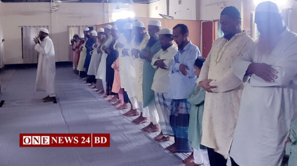 কিশোরগঞ্জের পাকুন্দিয়ার কলাদিয়া গ্রামে ঈদুল আজহা উদযাপিত