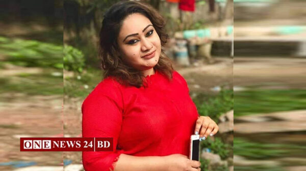 ঝাড়ুদারের কাজ করবেন সেই পাপিয়া
