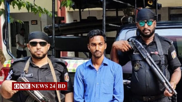 নওগাঁয় পলাতক জঙ্গি নেতা আরিফ হোসেন গ্রেপ্তার