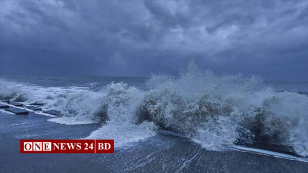 ১০ জেলার মানুষকে রাত ৮টার মধ্যে আশ্রয়কেন্দ্রে আনার নির্দেশ