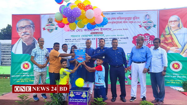 টাঙ্গাইল জেলায় অনূর্ধ্ব ১৭ বঙ্গবন্ধু ও বঙ্গমাতা ফুটবলের উদ্বোধন