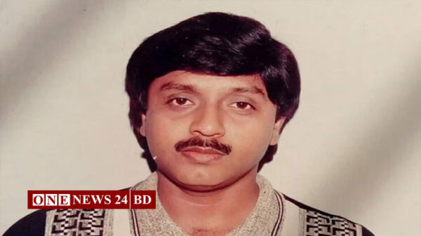নৌকার মনোনয়ন ফরম কিনলেন নায়ক রুবেল