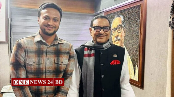 আওয়ামী লীগের ধানমন্ডি কার্যালয়ে সাকিব