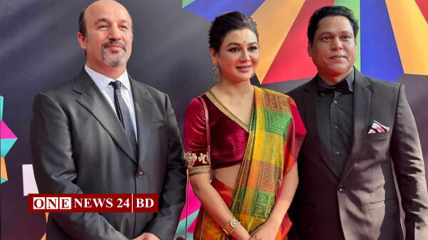গোয়ায় বিশেষ অভ্যর্থনা পেলেন জয়া