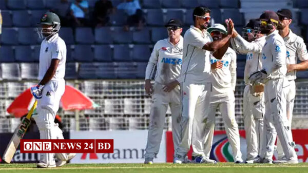প্রথম দিনে ৩১০ রানে টিকে থাকল টাইগাররা